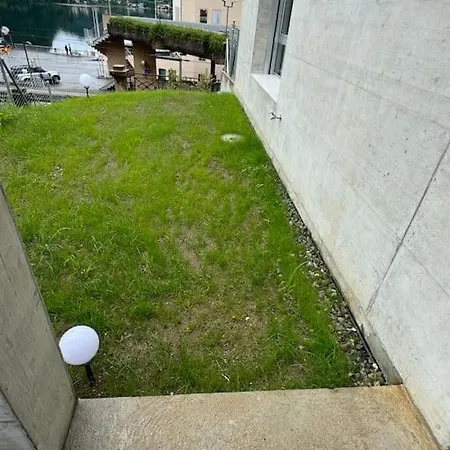 Neue Gartenwohnung Mit Sicht Auf Den Luganersee Ponte Tresa Exterior photo