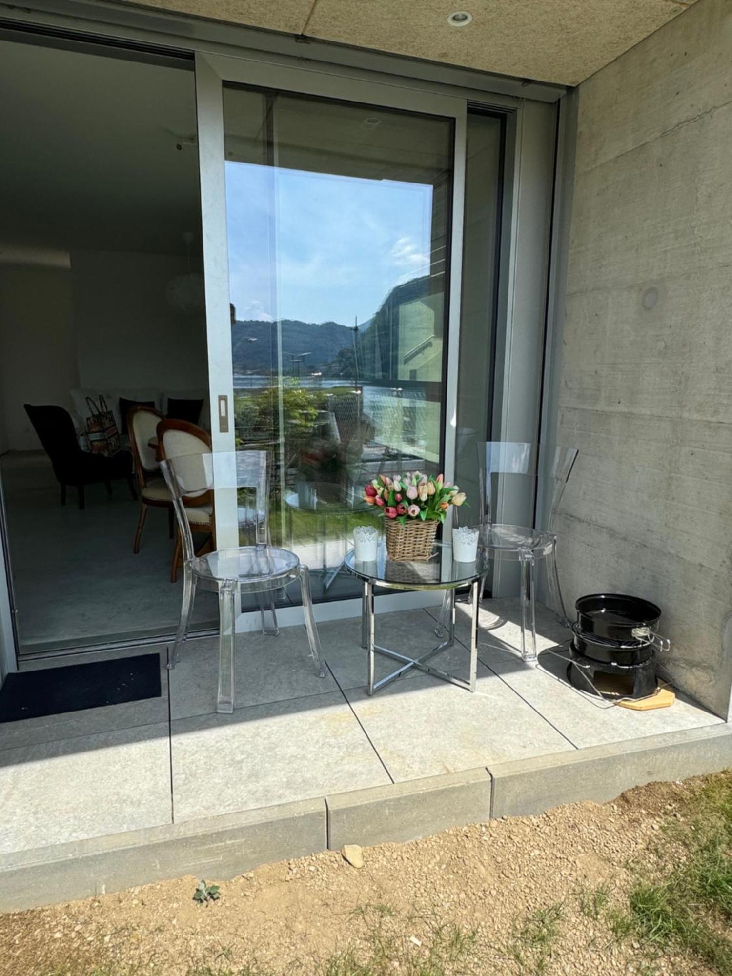 Apartment Neue Gartenwohnung Mit Sicht Auf Den Luganersee *