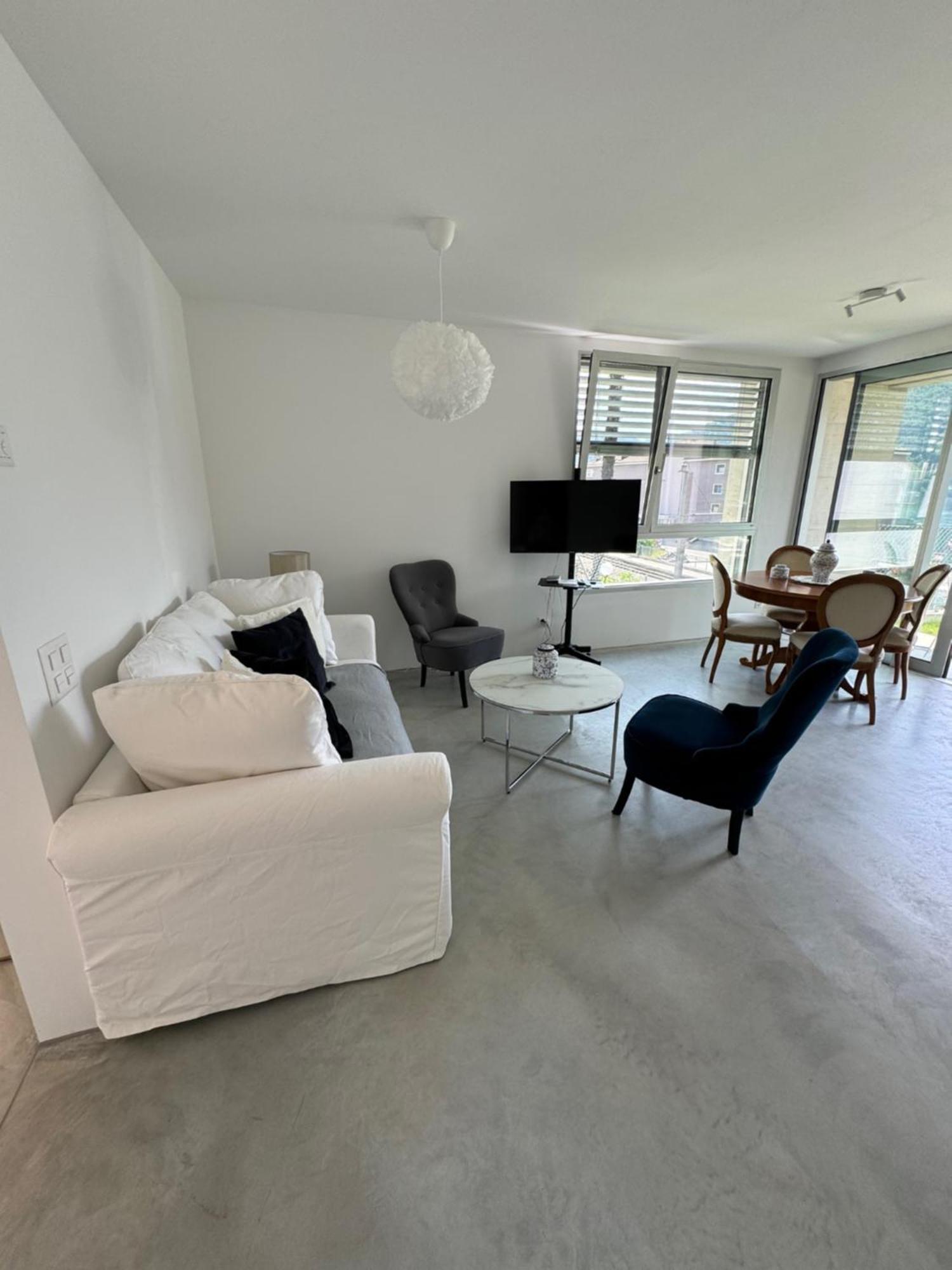 Apartment Neue Gartenwohnung Mit Sicht Auf Den Luganersee Ponte Tresa